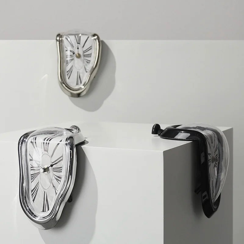 Relógio Derretido Dali Surreal para Decoração